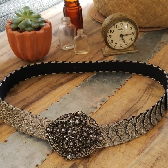 Silver Rhinestone Belt, Like New - Picture 3 of 6